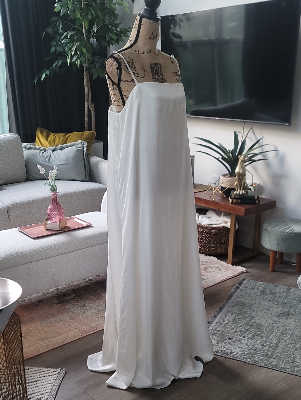 Abercrombie & Fitch Satin White Strapless Dress
